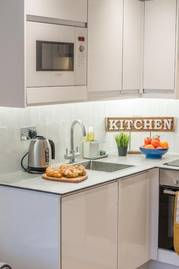 Westfield Apartment 2 Bedroom Near Notting Hill London Eksteriør billede