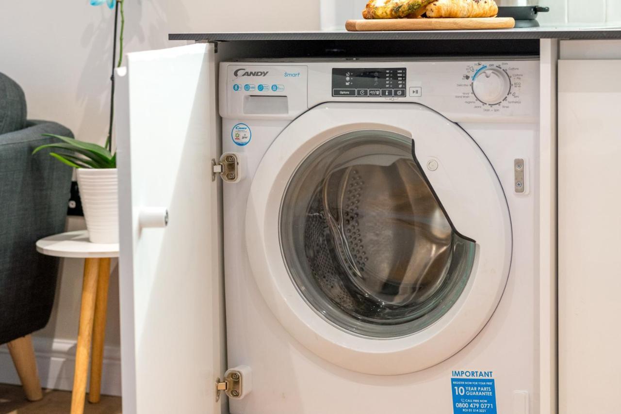 Westfield Apartment 2 Bedroom Near Notting Hill London Eksteriør billede