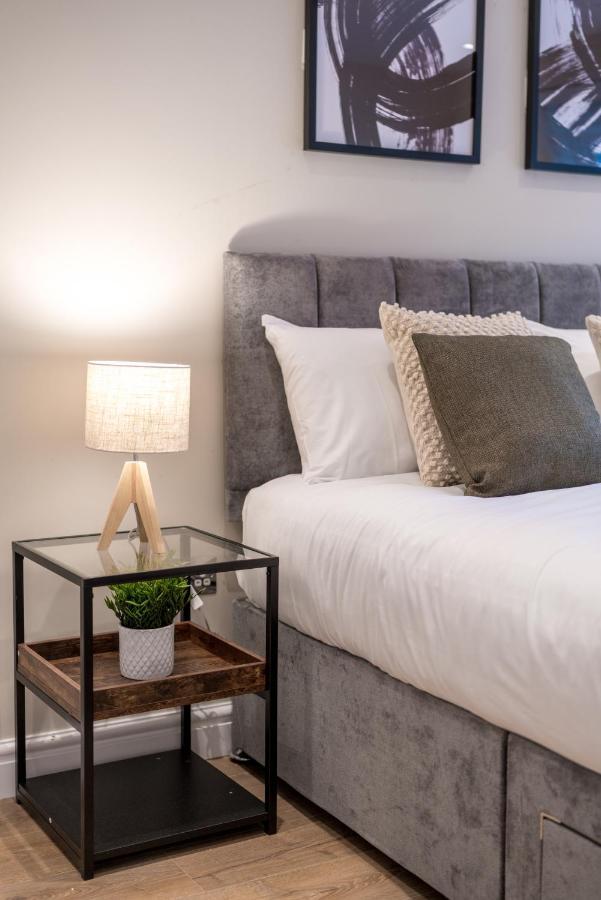 Westfield Apartment 2 Bedroom Near Notting Hill London Eksteriør billede